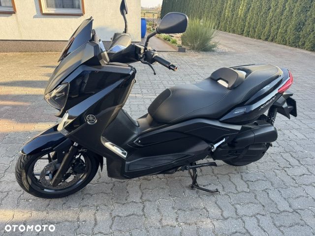 Yamaha X-max - 1
