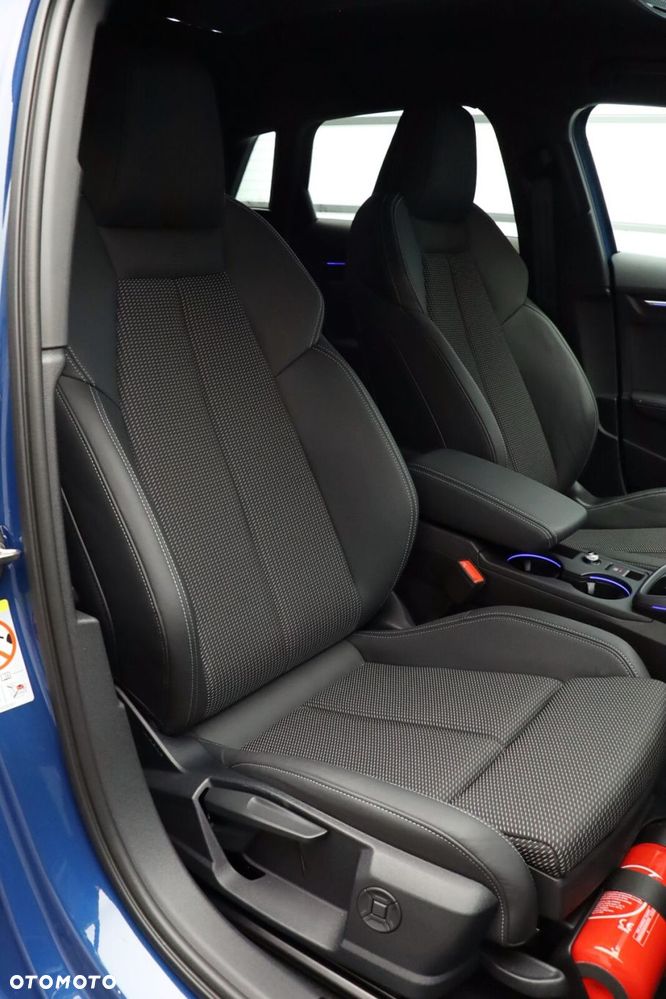 Audi A3 Sportback - 13