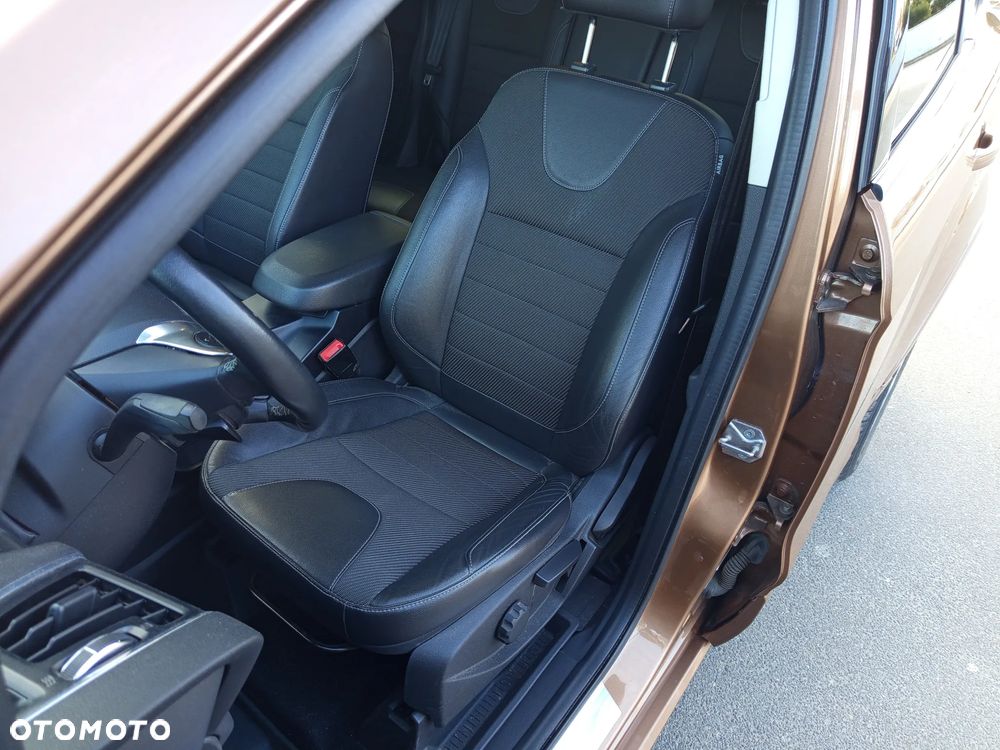 Ford Kuga 2.0 TDCi 4WD Titanium - 18