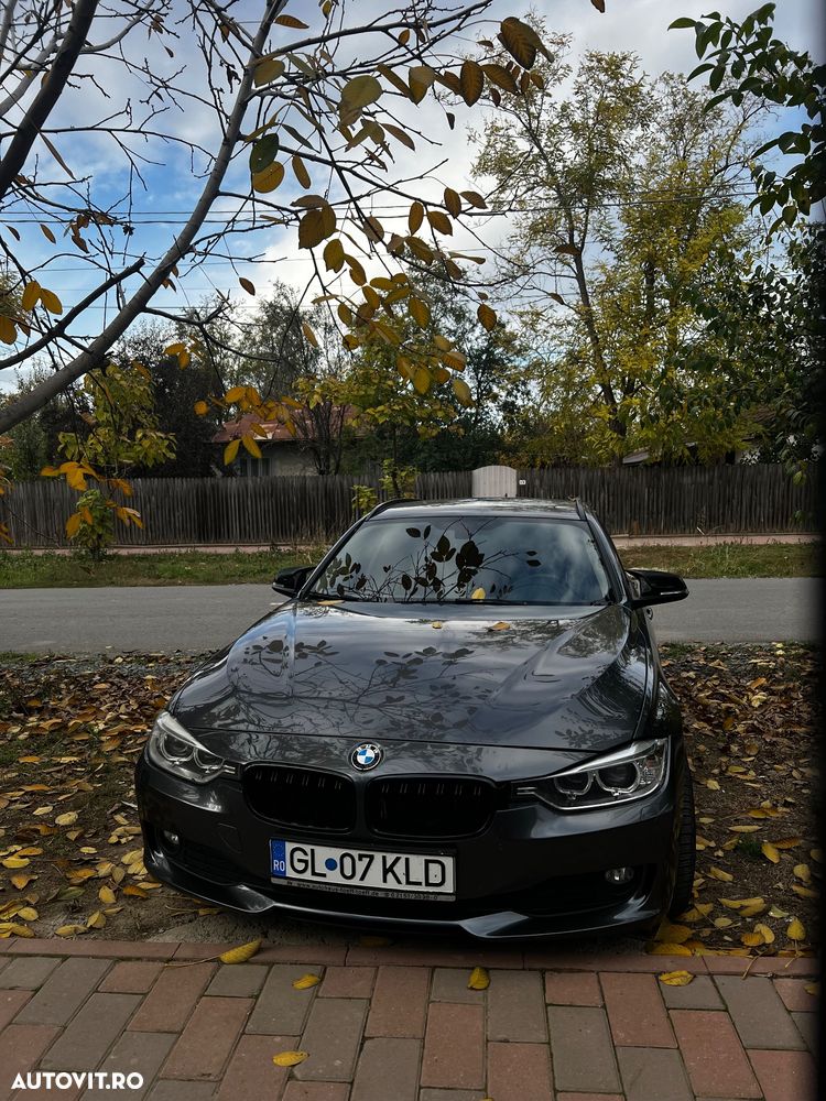 BMW Seria 3 320d Touring Aut. - 1