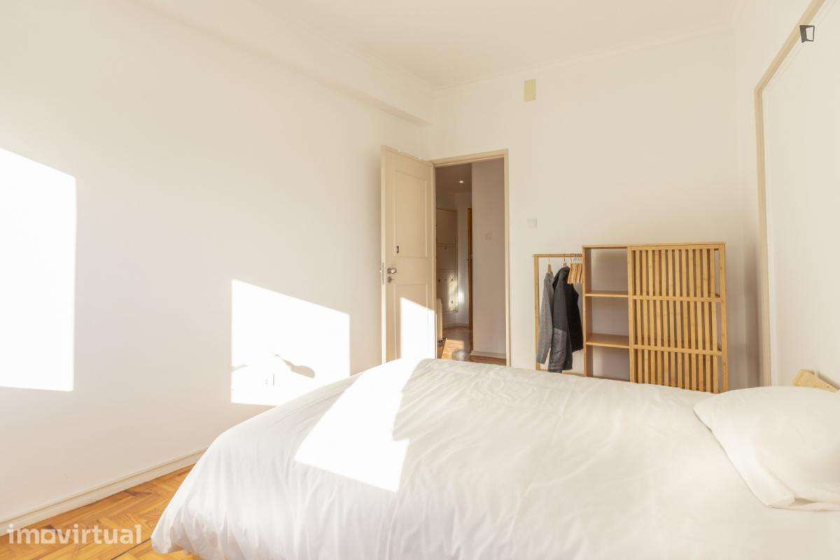 Quarto - localizado em Entrecampos Lisbon - Grande imagem: 5/9