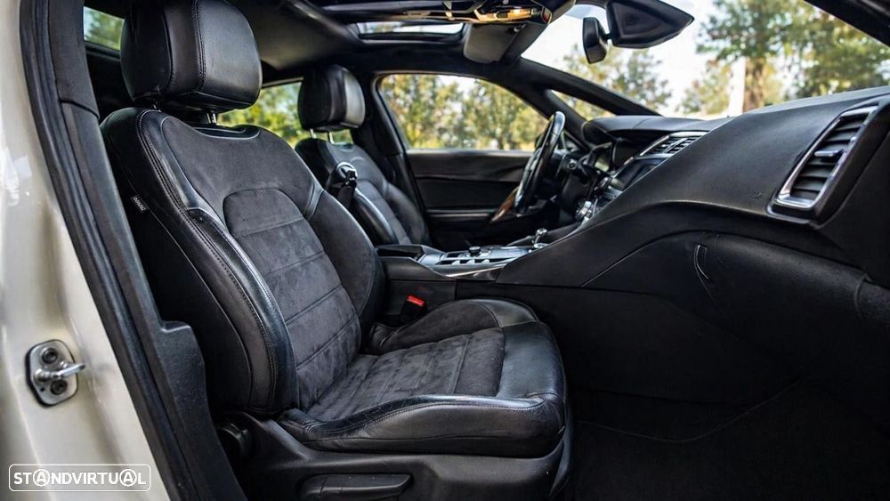 DS DS5 2.0 Hybrid4 Sport Chic - 36