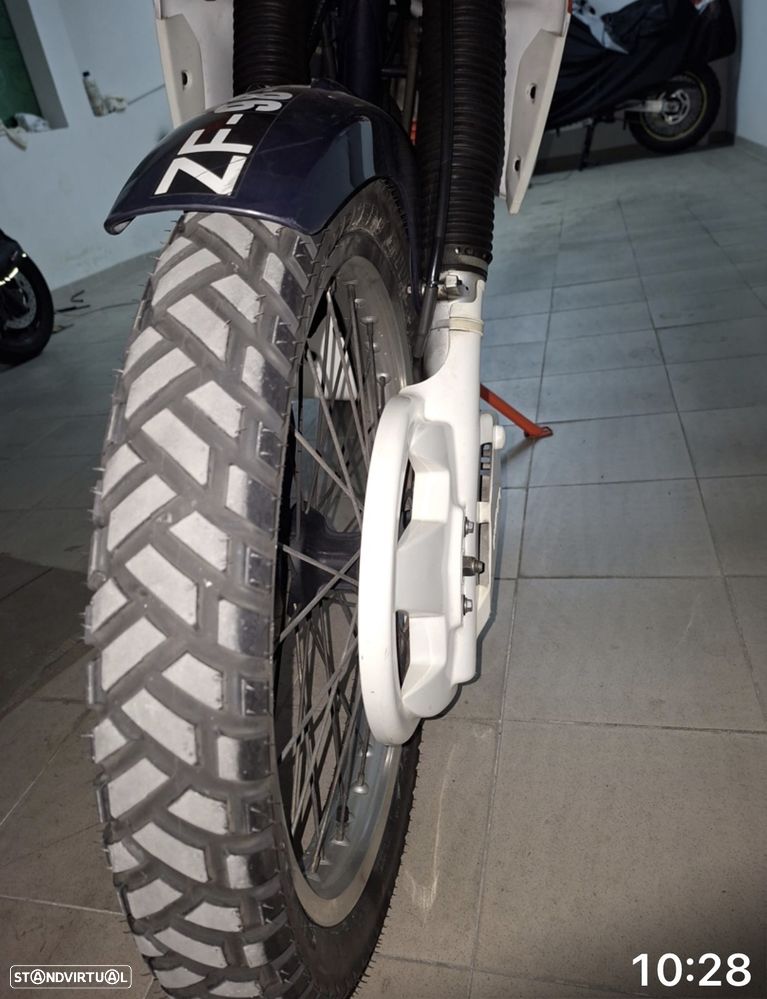 Suzuki DR Dr - Big 750 - 4