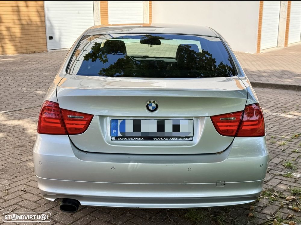 BMW 320 d Pack M - 9