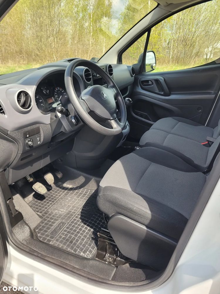 Peugeot Partner - 17
