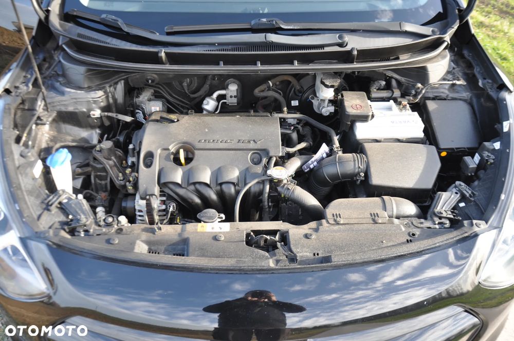 Hyundai i30 1.4 Comfort - 23