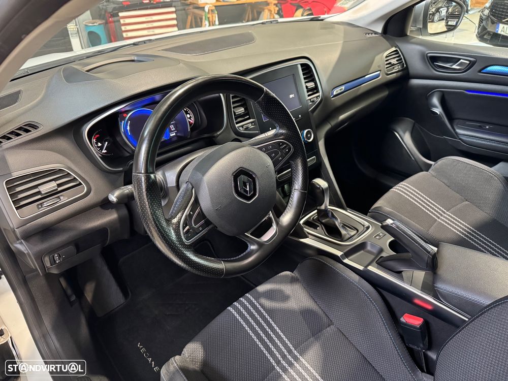 Renault Mégane Sport Tourer 1.5 dCi GT Line EDC - 24