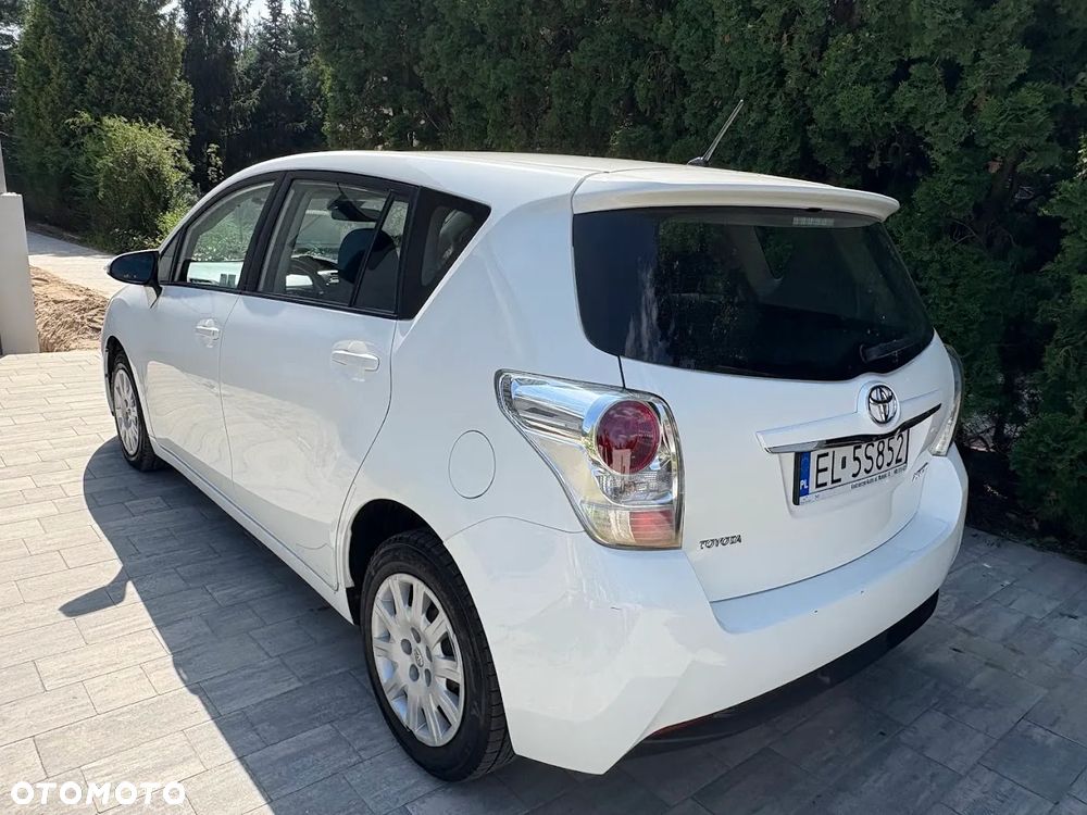 Toyota Verso 1.6 D-4D Active - 4