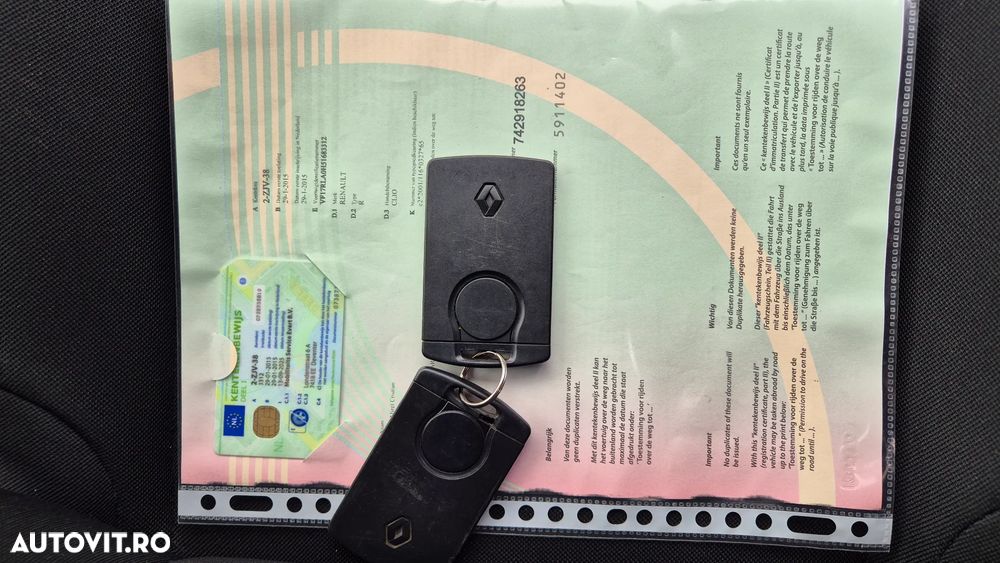 Renault Clio Grandtour Energy TCe 90 Start & Stop Experience - 6