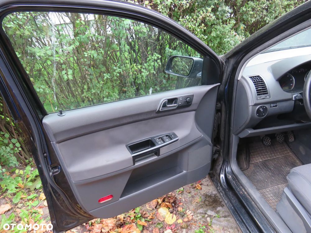 Volkswagen Polo 1.4 - 7