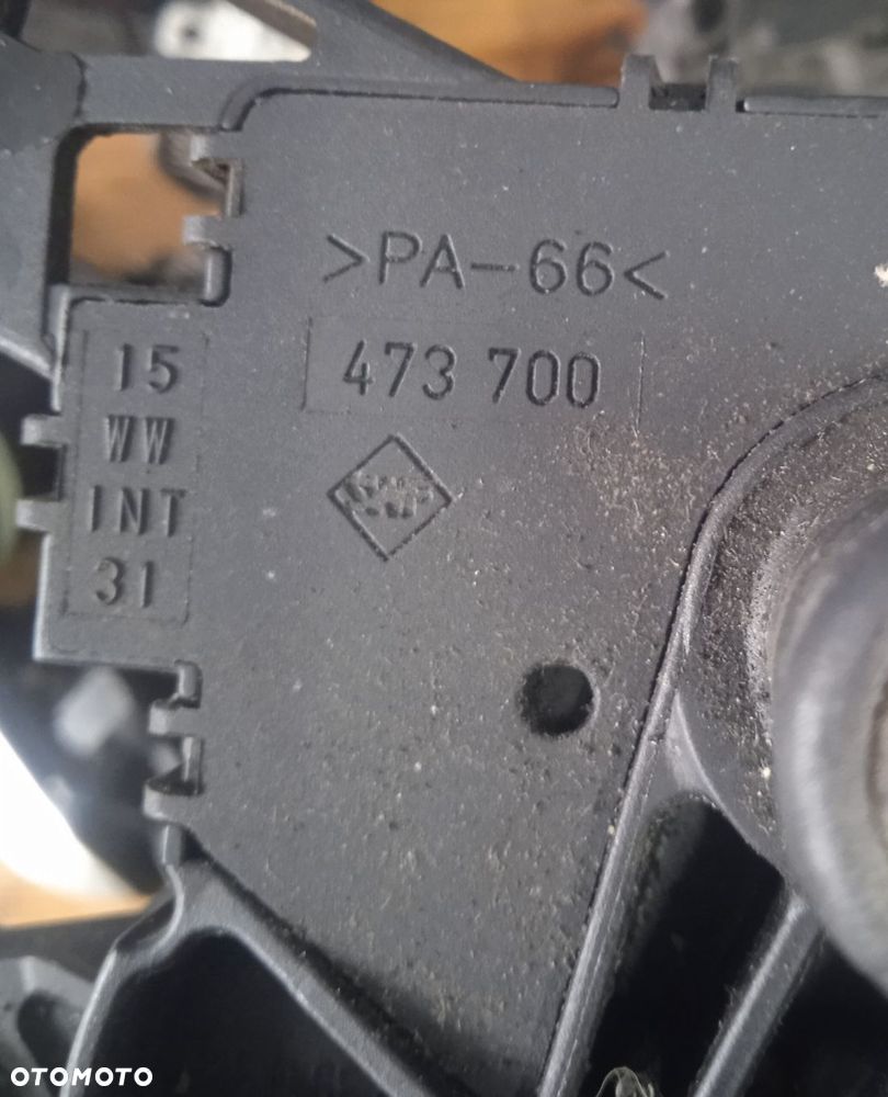 Silniczek Wycieraczki Tylnej 437700 - 2