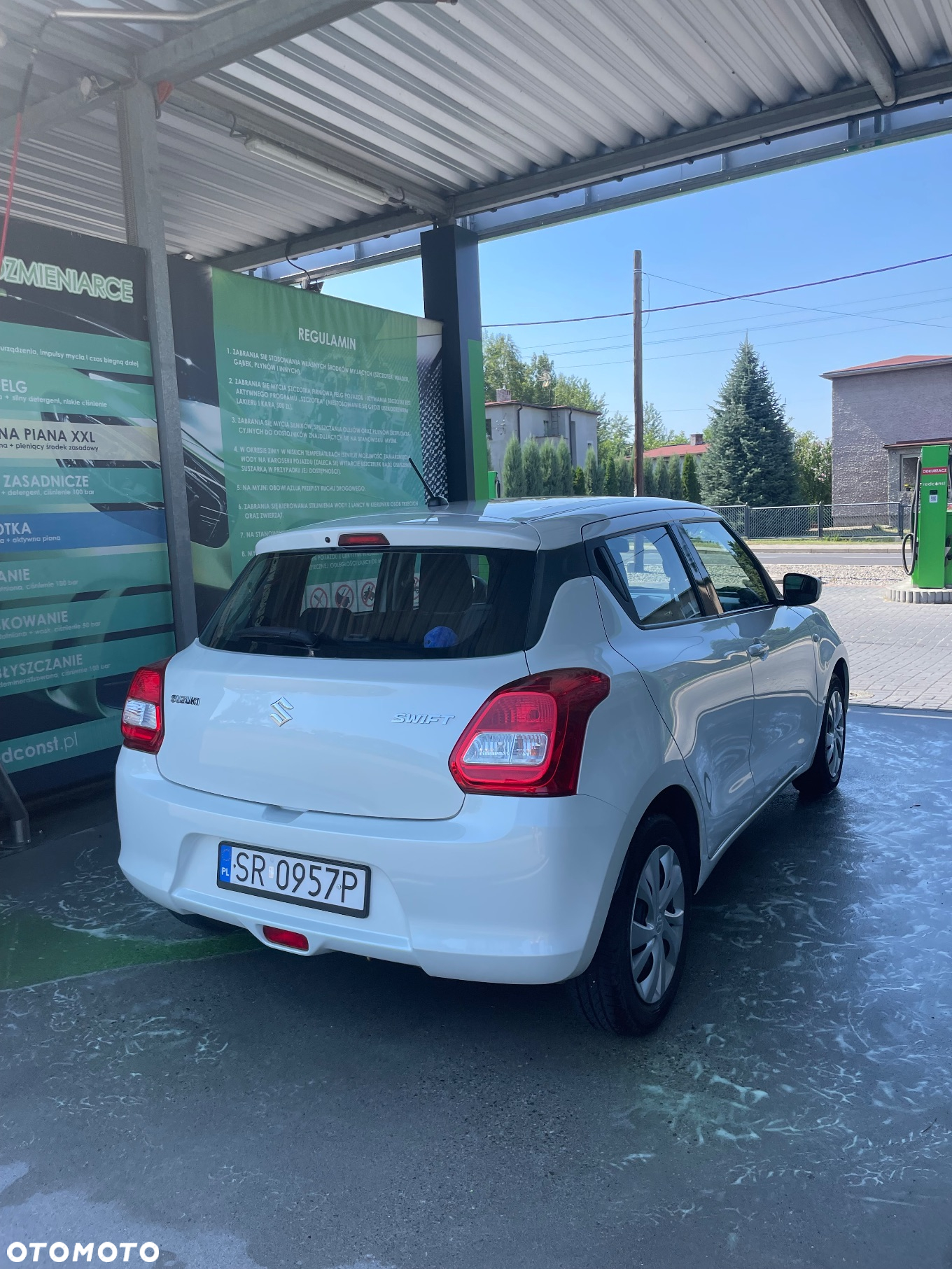 Suzuki Swift 1.2 Premium - 4