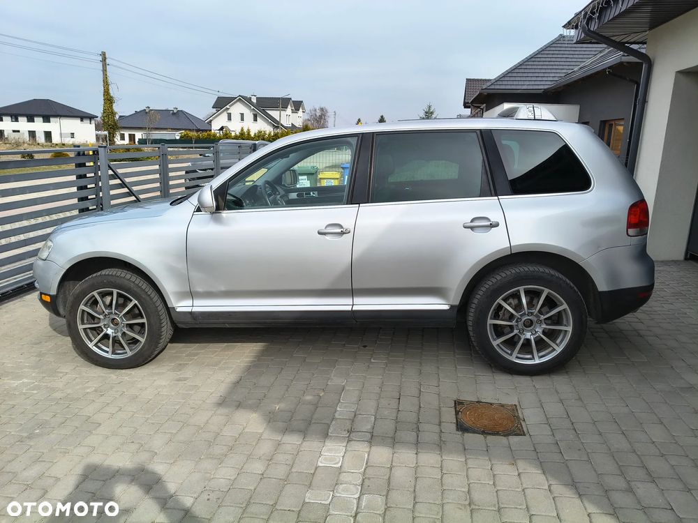 Volkswagen Touareg 4.2 V8 Automatik Exclusive Edition - 15