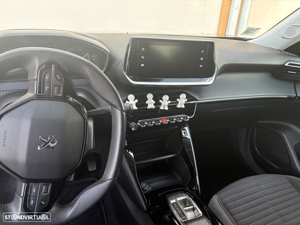 Peugeot e-2008 50 kWh Allure - 6