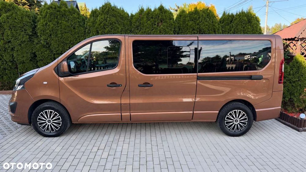 Opel Vivaro - 25