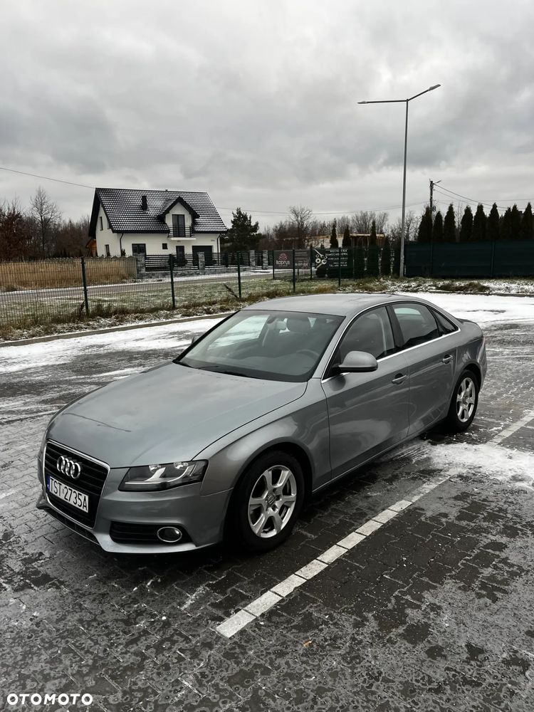 Audi A4 Limousine - 7