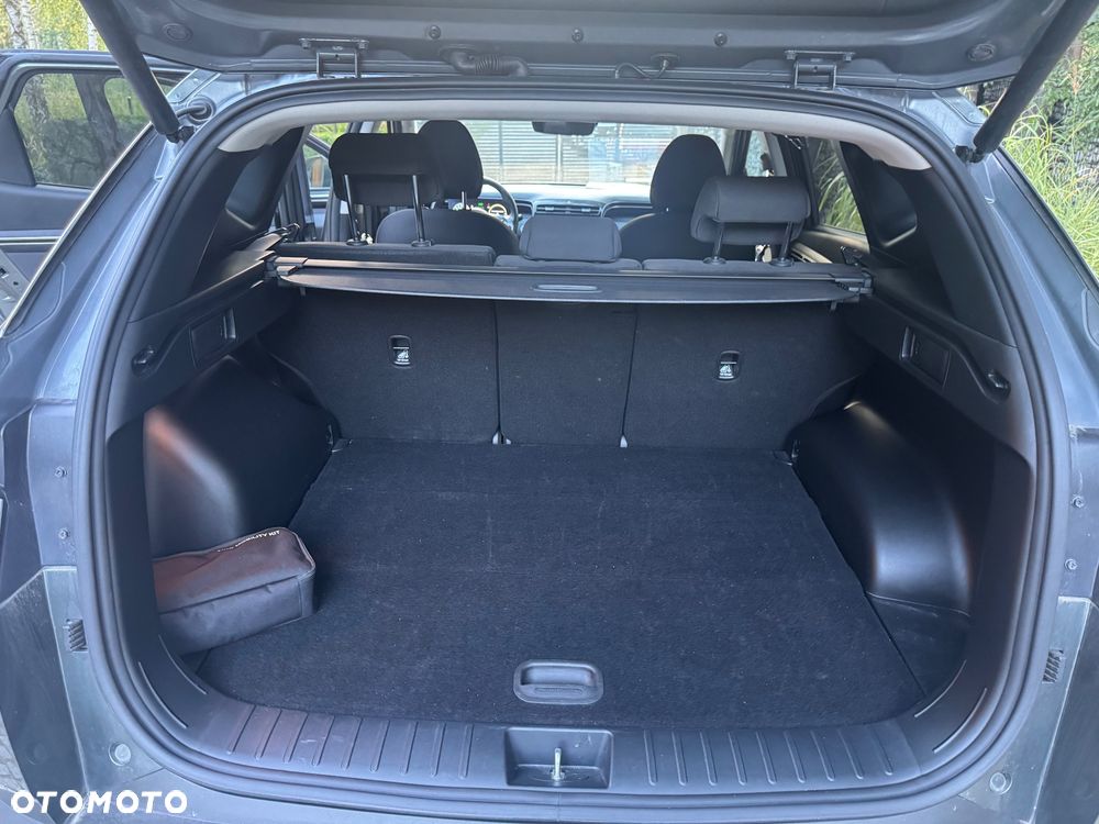 Hyundai Tucson 1.6 T-GDi HEV Executive 2WD - 17