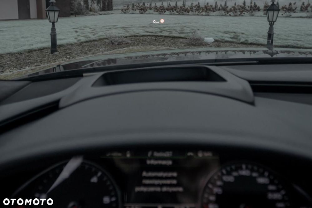 Audi A8 - 21