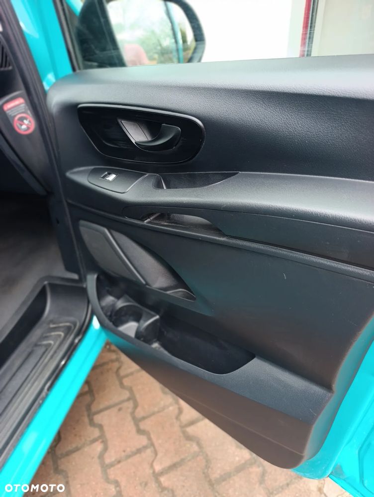 Mercedes-Benz Vito - 10