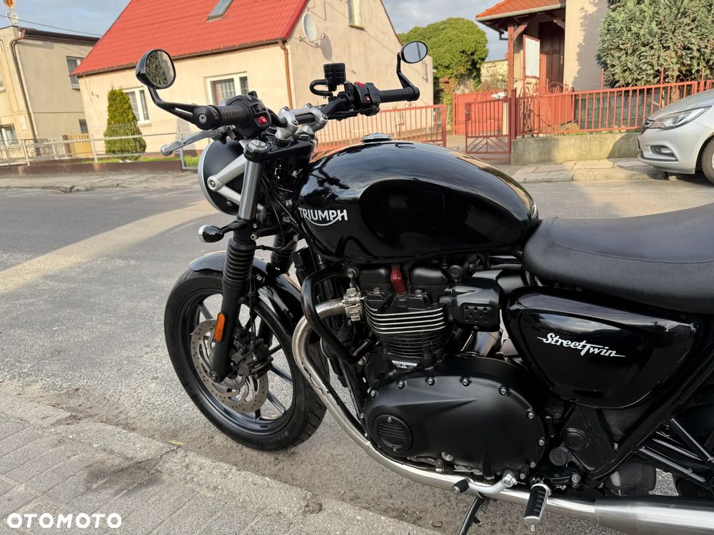 Triumph Speed Twin - 24