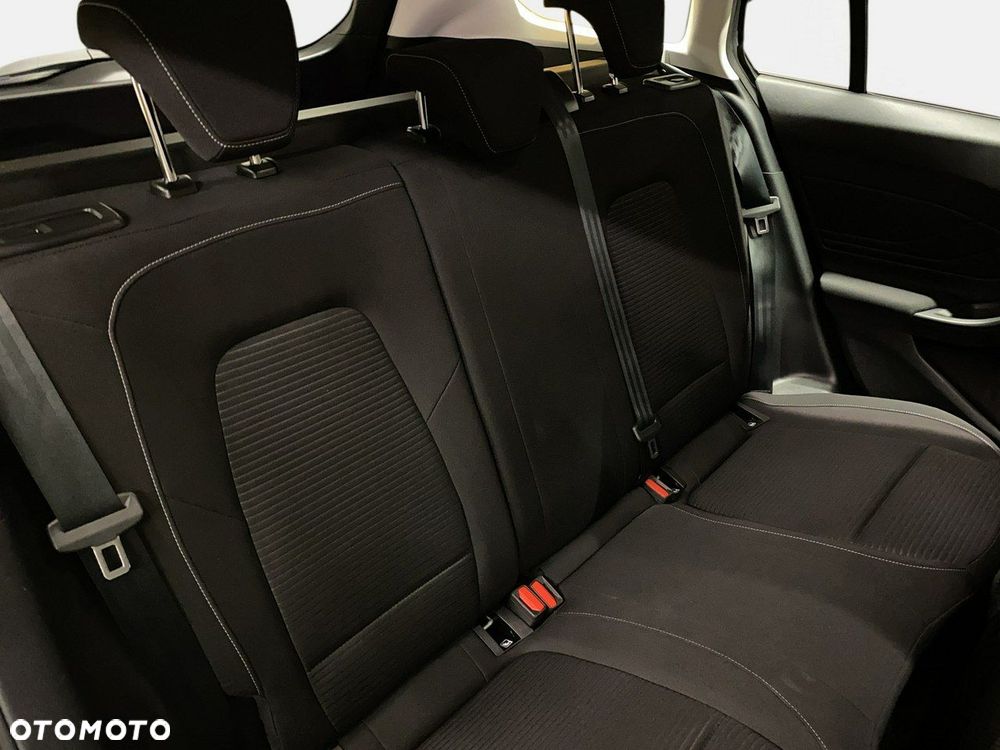 Ford Focus - 17