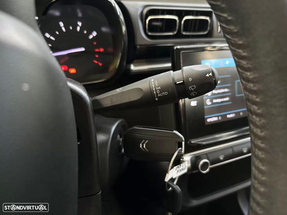 Citroën C3 1.2 PureTech Shine Pack - 32