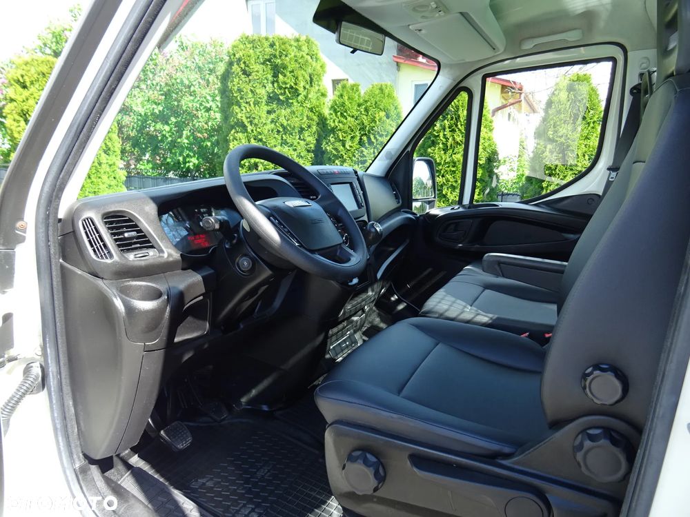 Iveco 35C15 Wywrotka 3- stronna 3,0 HPI KLIMA HAK Wzmocnione Resory Piękna - 29