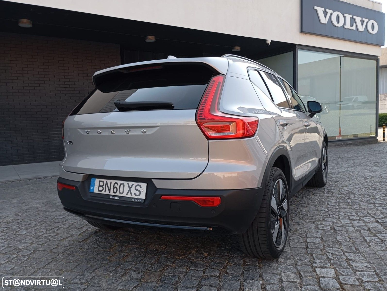 Volvo EX40 82 kWh Single Motor Extended Range Plus - 13