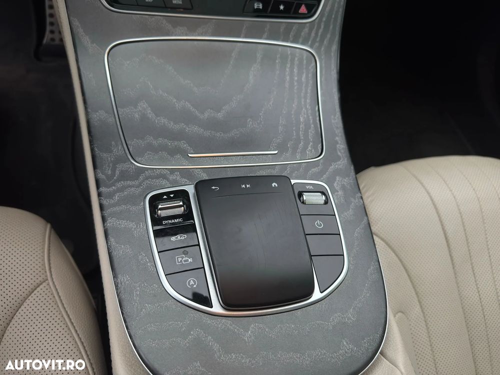 Mercedes-Benz CLS 450 4MATIC Aut - 12