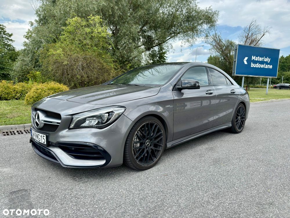 Mercedes-Benz CLA - 4