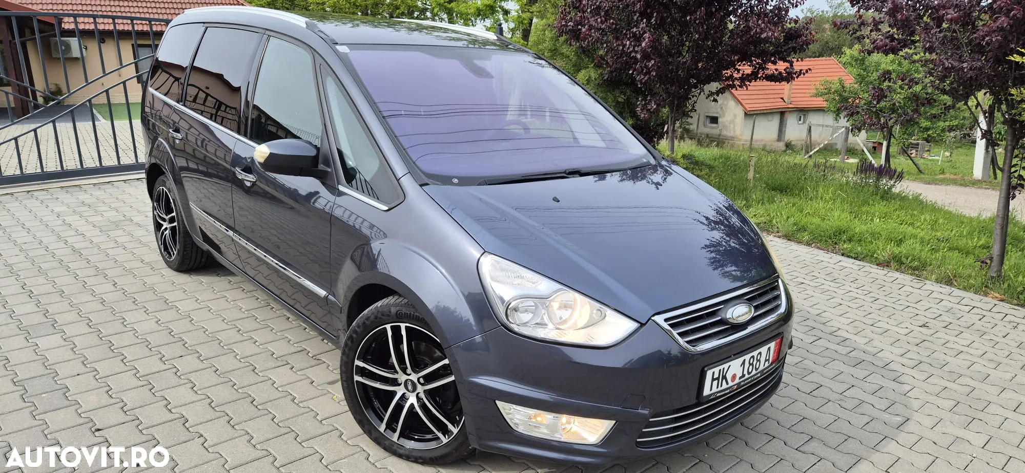 Ford Galaxy - 2