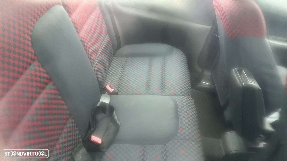 Audi A3 1.9 TDI Sport - 8