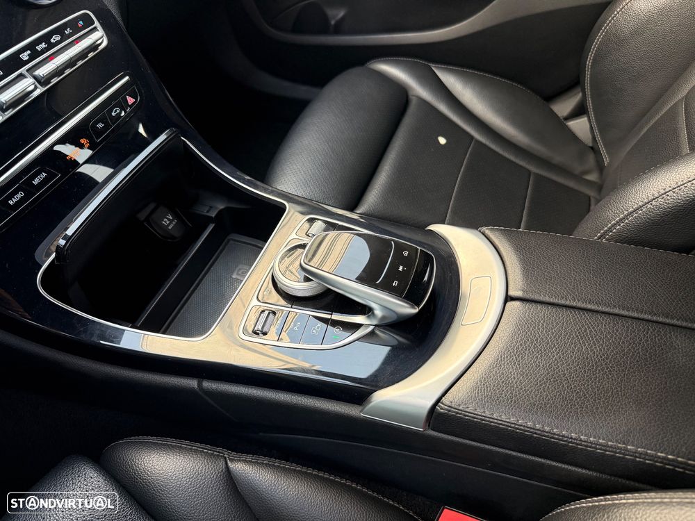 Mercedes-Benz C 200 Station 9G-TRONIC AMG Line - 23