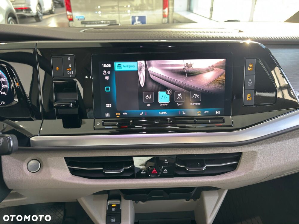 Volkswagen multivan EDITION L2 2.0 TDI 150 KM 7-DSG 8m - 21