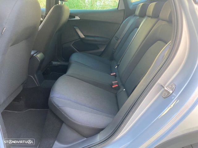 SEAT Arona 1.0 TSI FR - 33