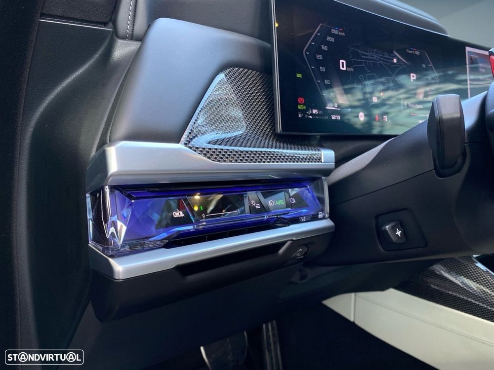 BMW 760 M760e xDrive - 21