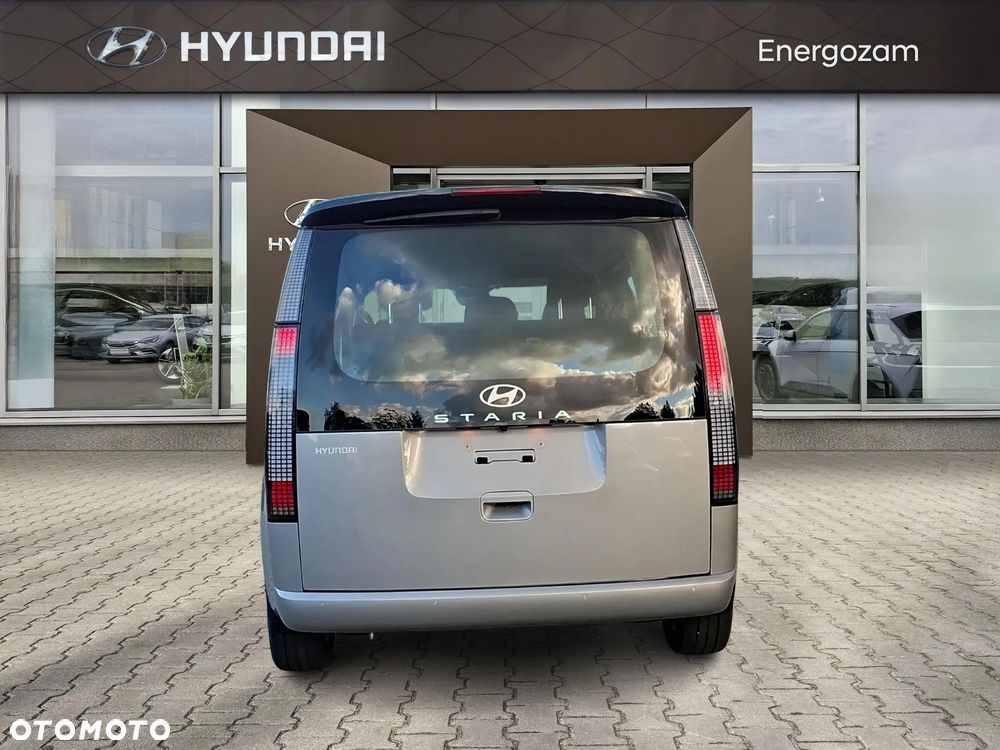 Hyundai Staria 1.6 T-GDI HEV Smart Business - 4