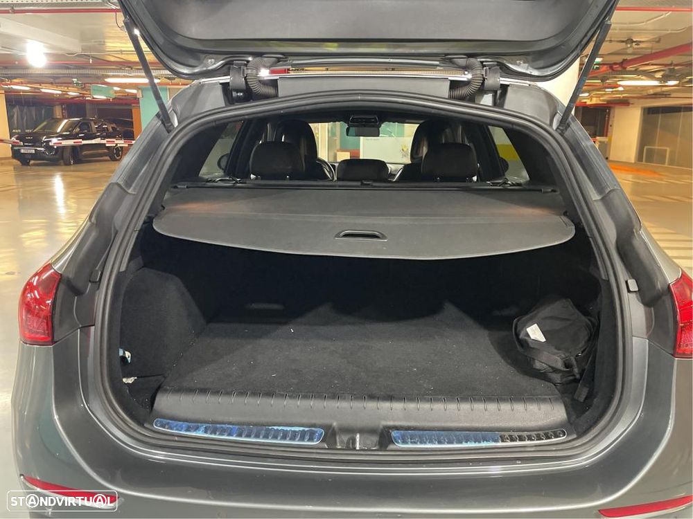 Mercedes-Benz C 300 e AMG Line - 12