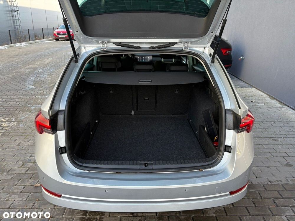 Skoda Octavia 2.0 TDI Ambition DSG - 19