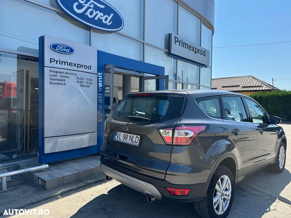 Ford Kuga 2.0 TDCi 4WD Powershift Titanium - 9