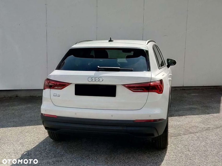Audi Q3 35 TFSI S tronic - 3