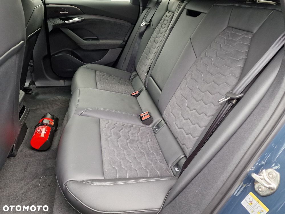 Audi A6 Sportback e-tron - 8