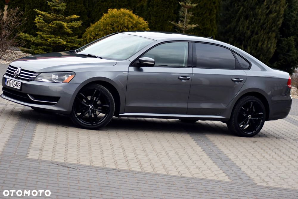Volkswagen Passat - 17