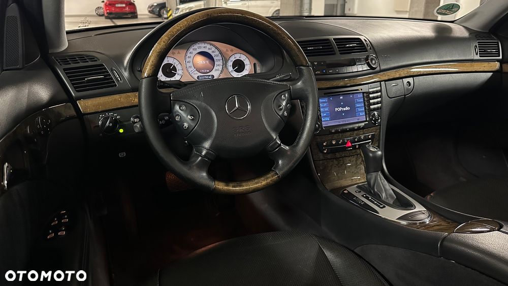 Mercedes-Benz Klasa E 350 7G-TRONIC Avantgarde - 22