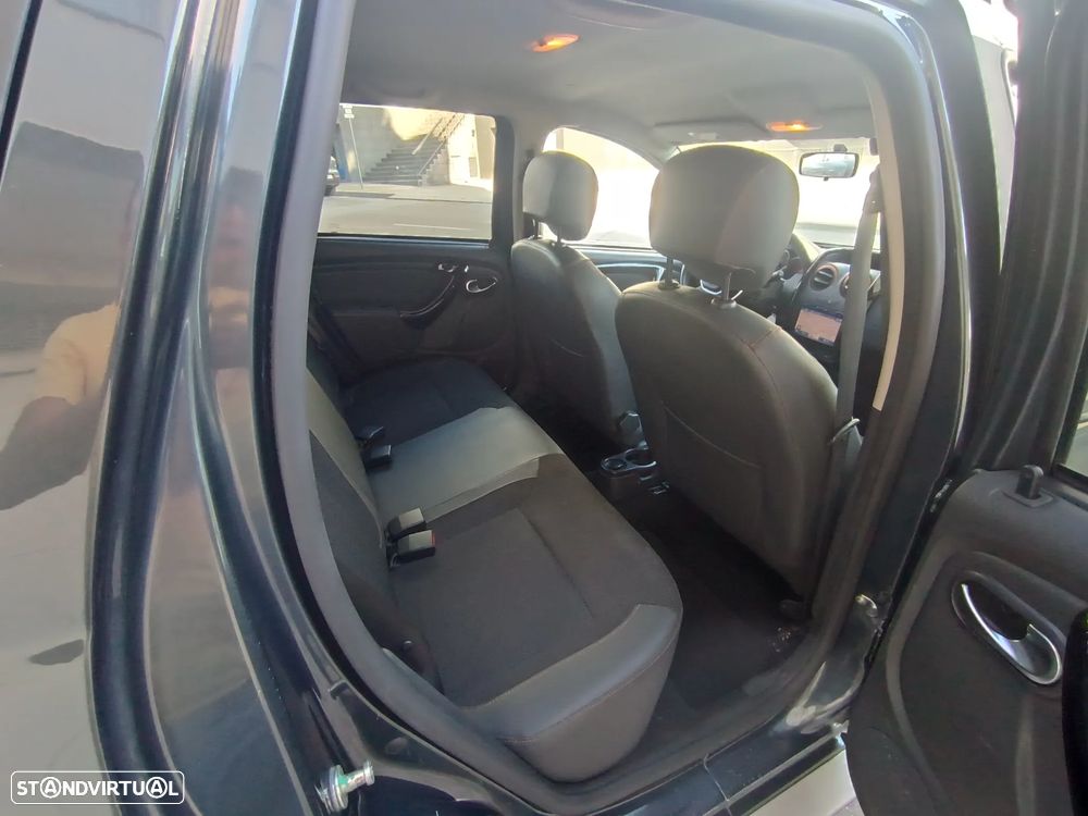 Dacia Duster 1.5 dCi SL Explorer 4WD - 27
