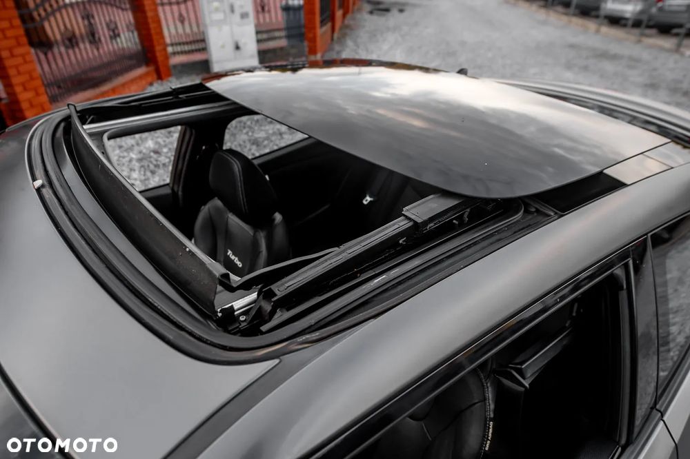 Hyundai Veloster 1.6 Turbo Premium - 24