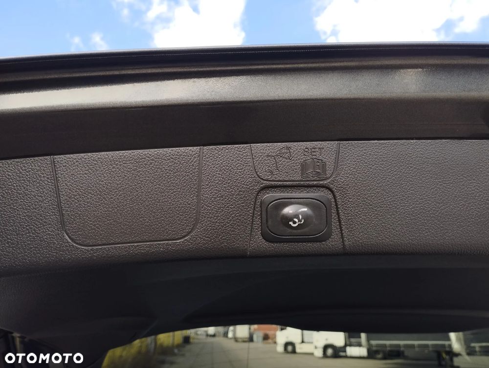 Ford C-MAX 1.5 EcoBoost Start-Stop-System Titanium - 29