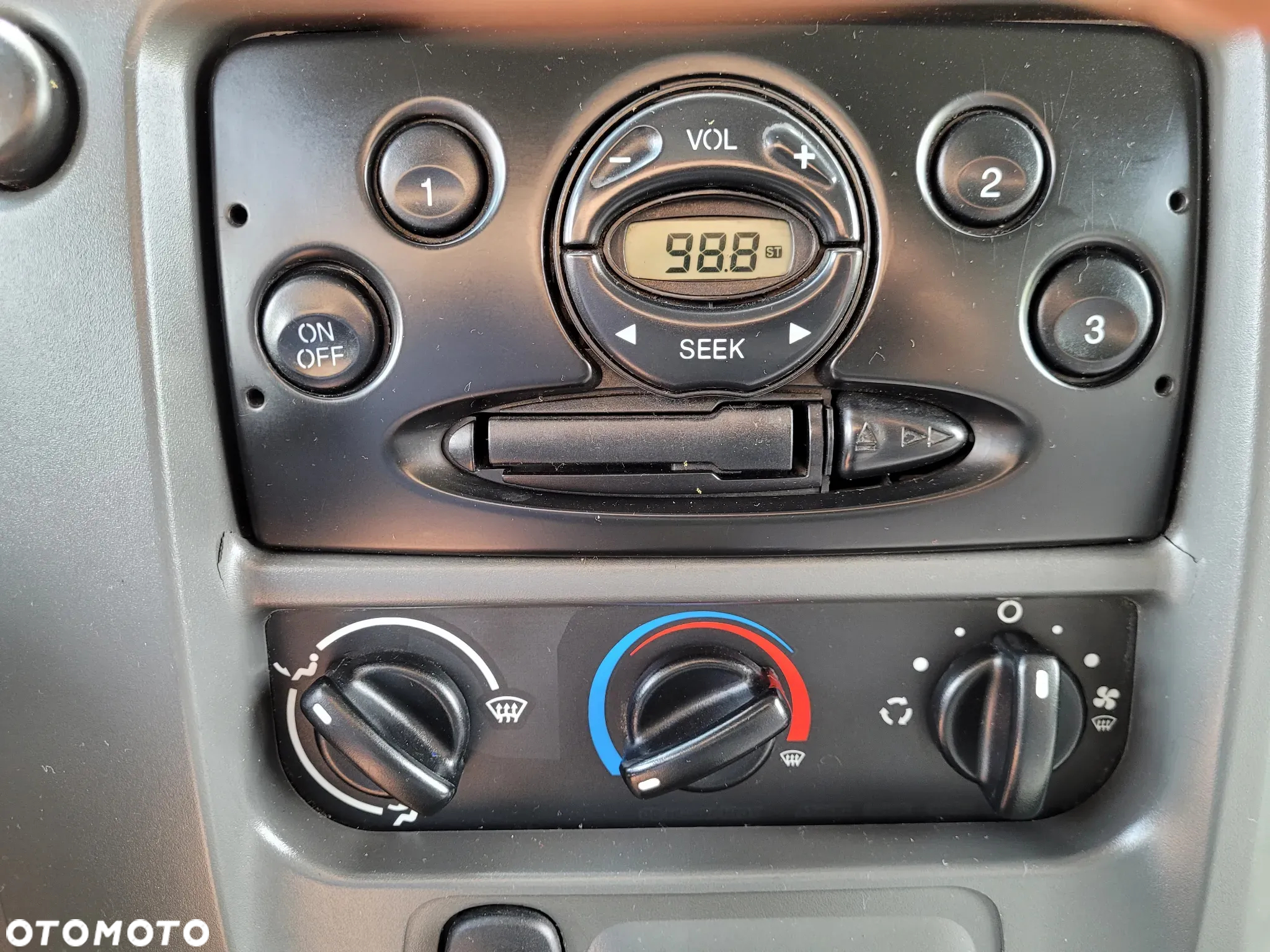 Ford Transit - 20