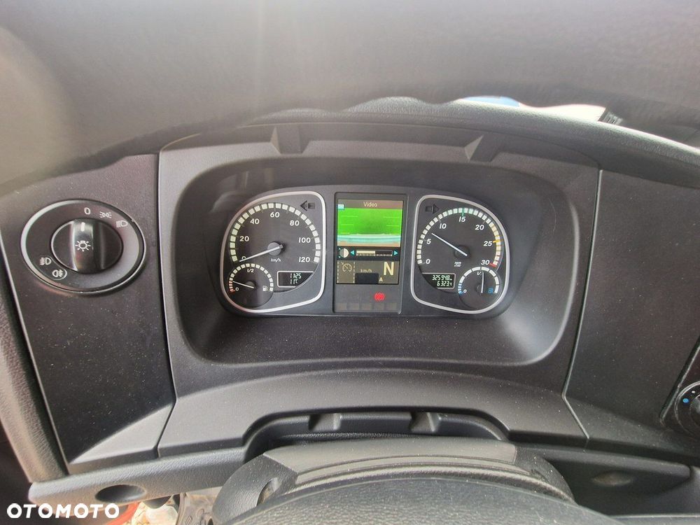 Mercedes-Benz ATEGO 823 - 9