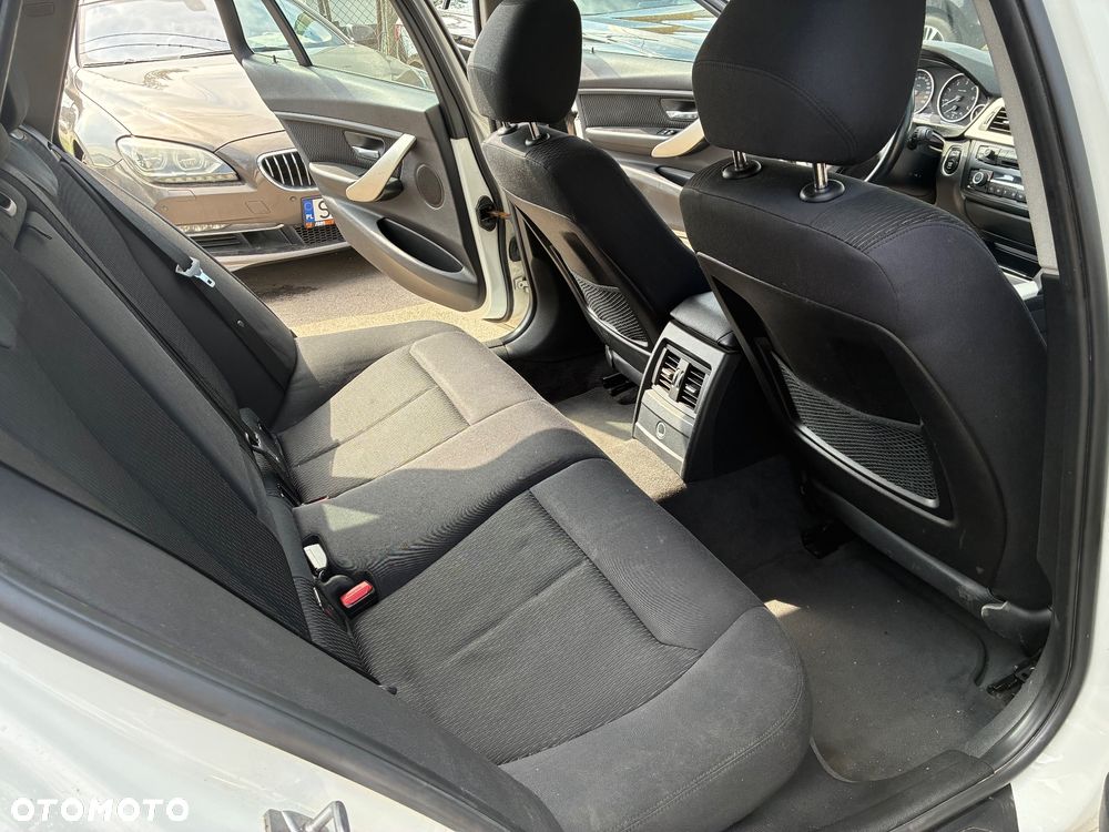 BMW Seria 3 316d Advantage - 14